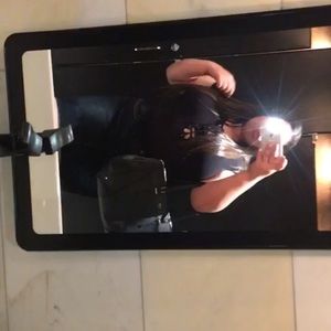 Meet your Posher, Lili